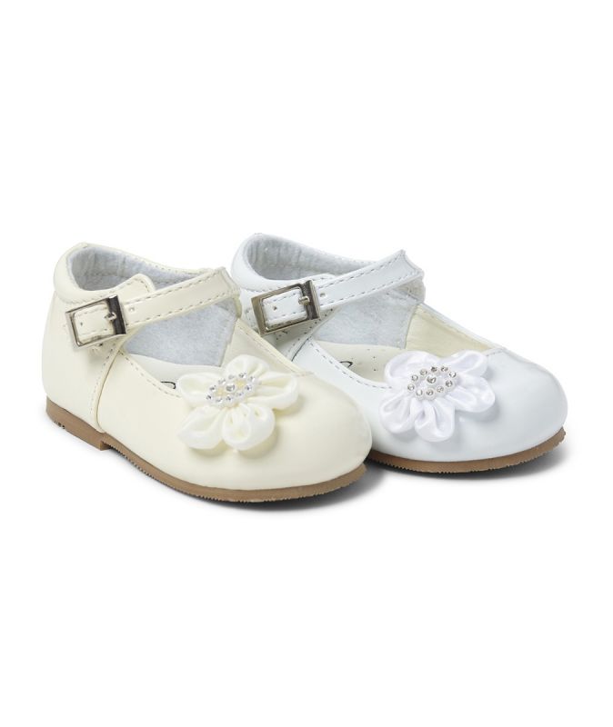 Baby girl shoes online shopping discount